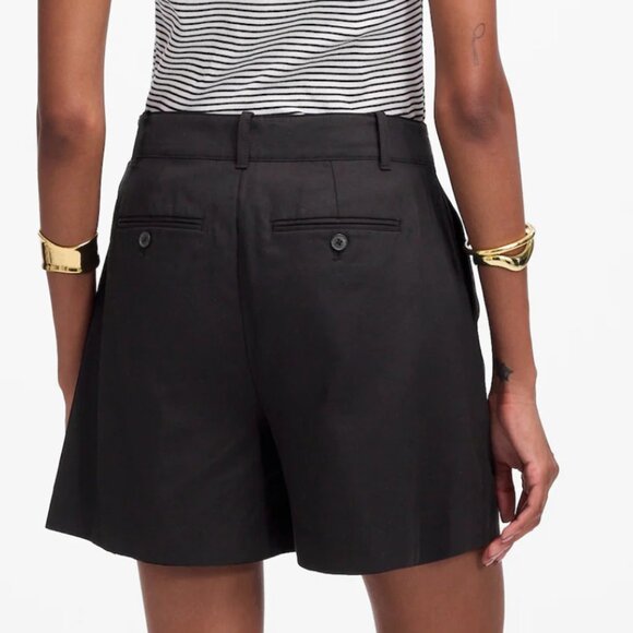 Madewell The Drapey Twill Pleated Short Size 8 - Picture 2 of 14